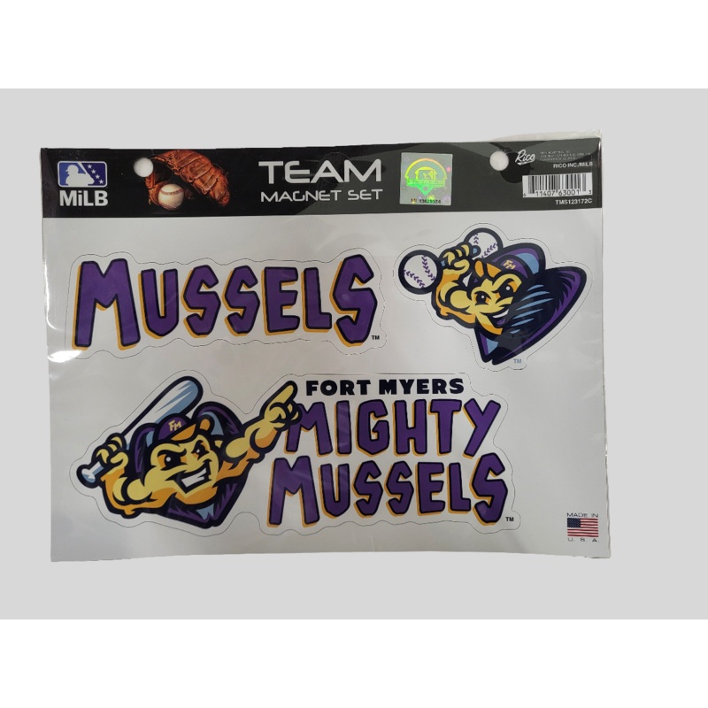 Mighty Mussels Team Magnet Set