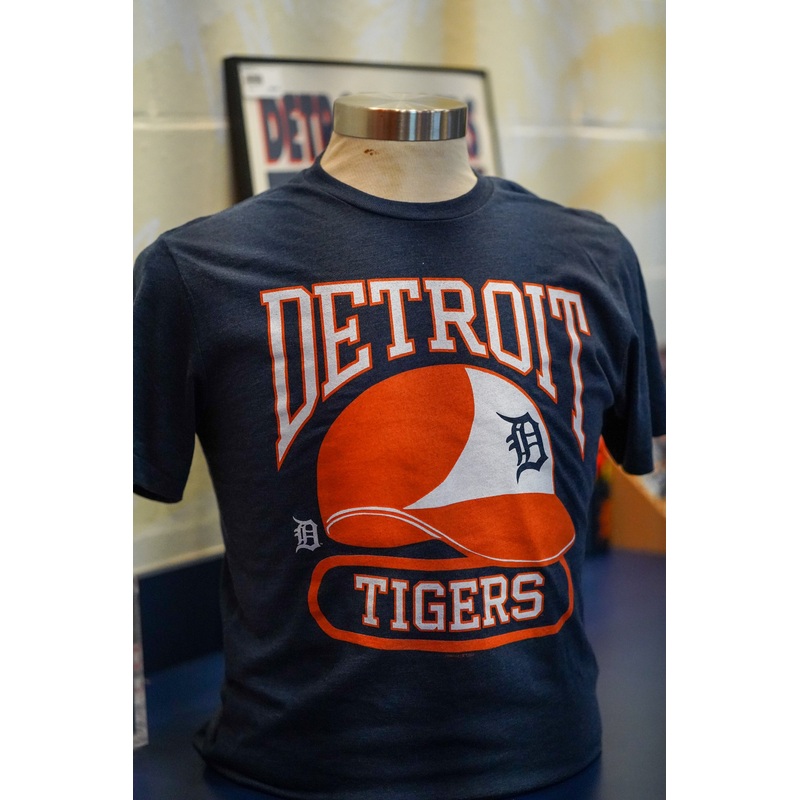 Detroit Tigers Helmet T-Shirt