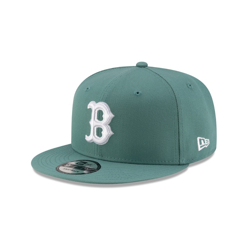 Boston Red Sox New Era Green 2025 City Connect 9Fifty Snapback Hat
