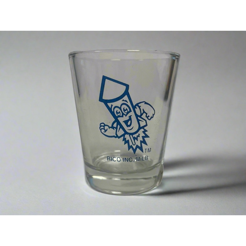 Los Wepas de Worcester Roberto Shot Glass