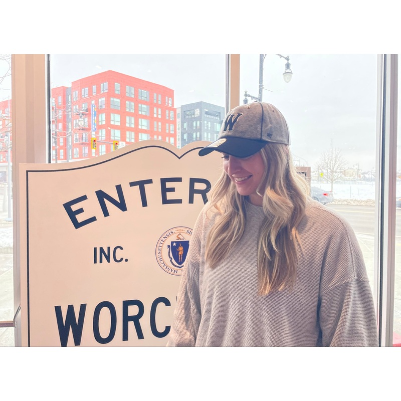 Worcester Red Sox Gray Brocke Clean Up