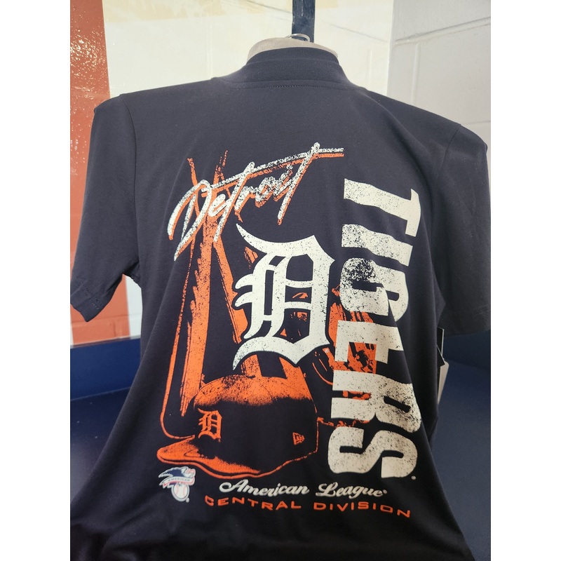 New Era Tigers Leaned Bat and Hat Tee