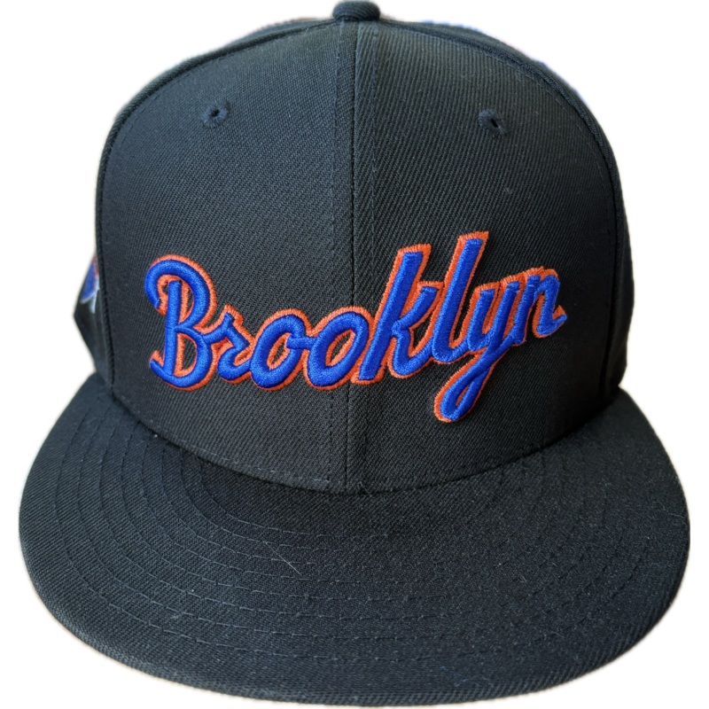 NEW ERA 5950 BLACK SCRIPT FITTED CAP