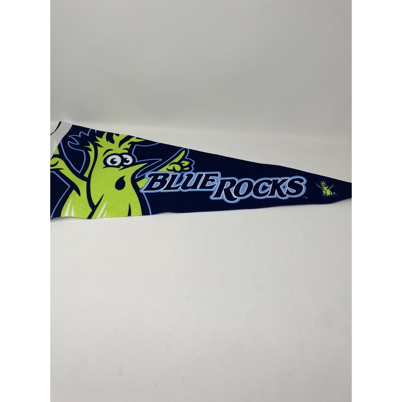 Mr. Celery Pennant