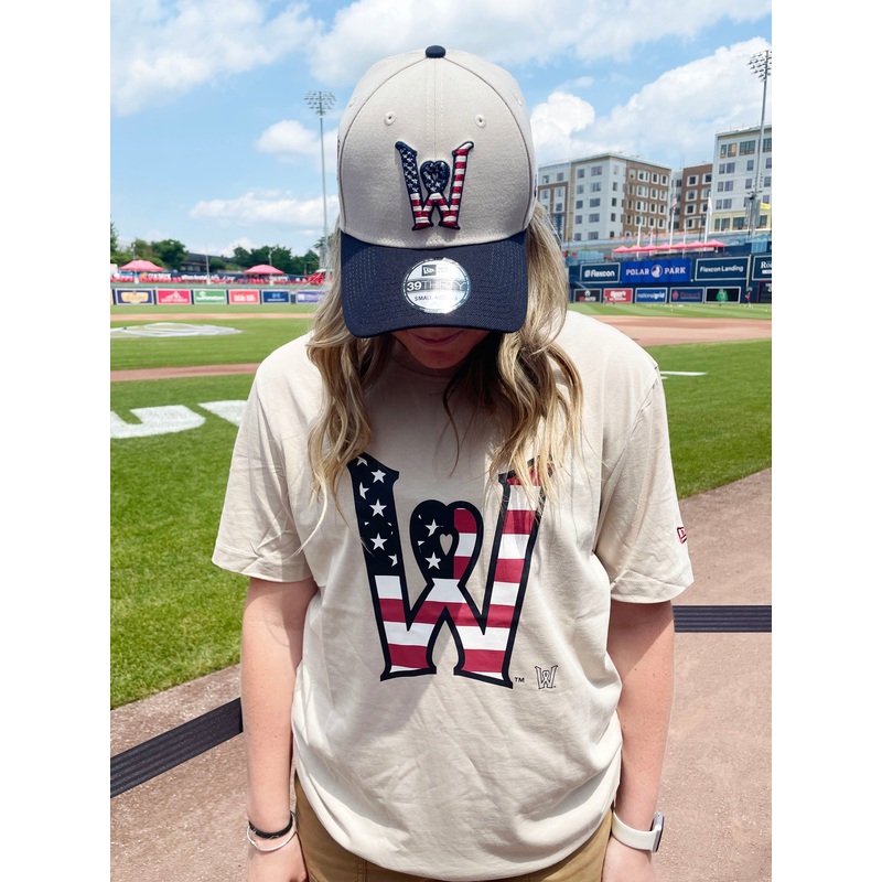 Worcester Red Sox NE Heart Flag Tee