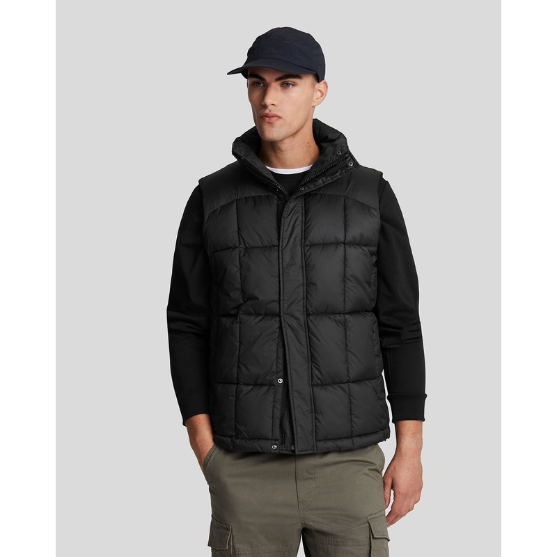 Quilted Pannelled Gilet